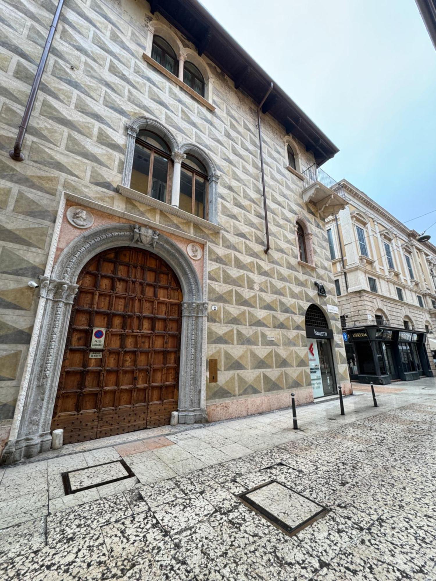Palazzo Confalonieri Da Lisca Verona Kültér fotó